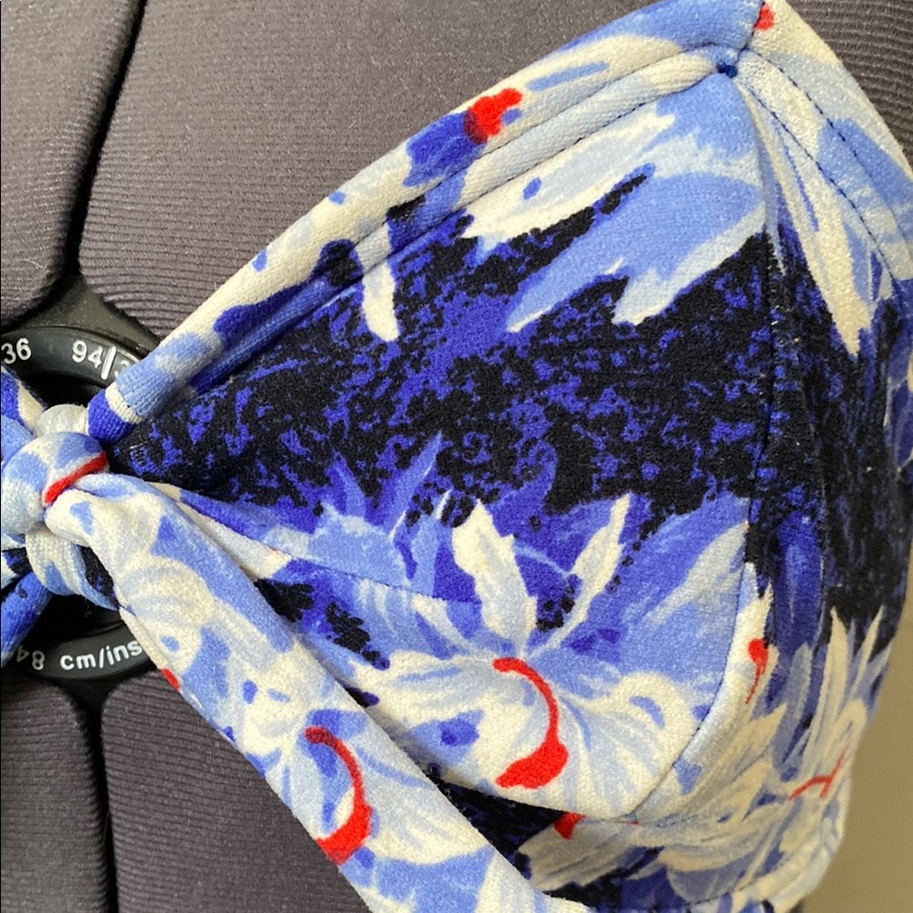 Vintage 1960s Floral Blue High-Waist Bikini Set - Picture 2 of 16
